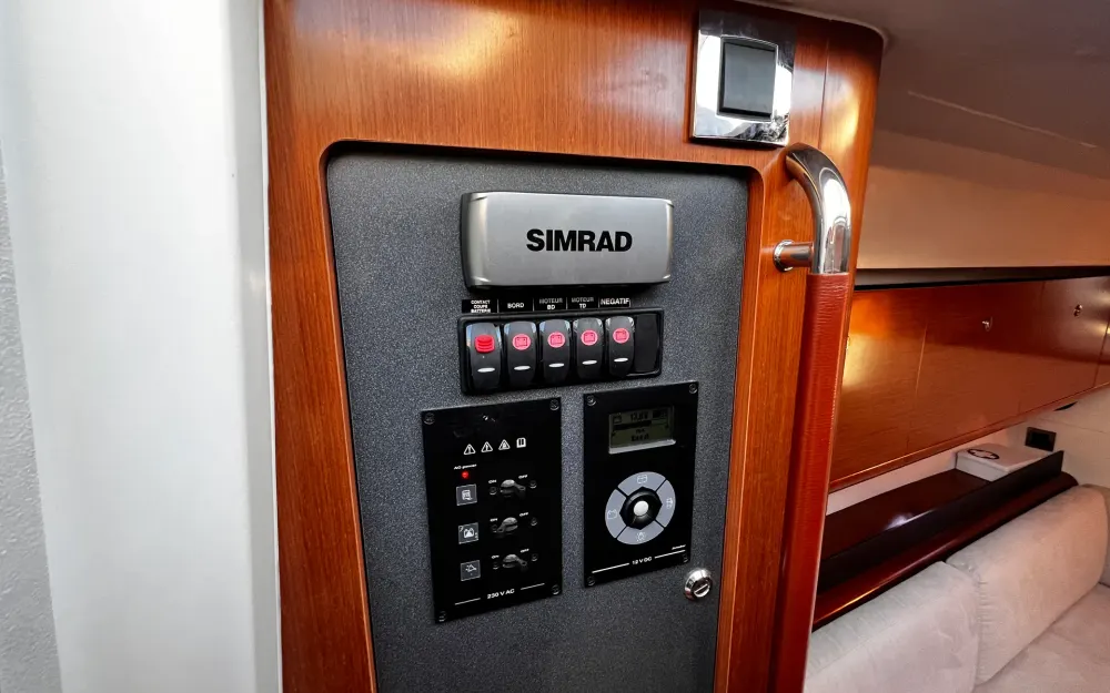 slider 23 Beneteau Gran Turismo 38