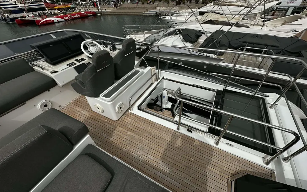 slider 19 Azimut  S7