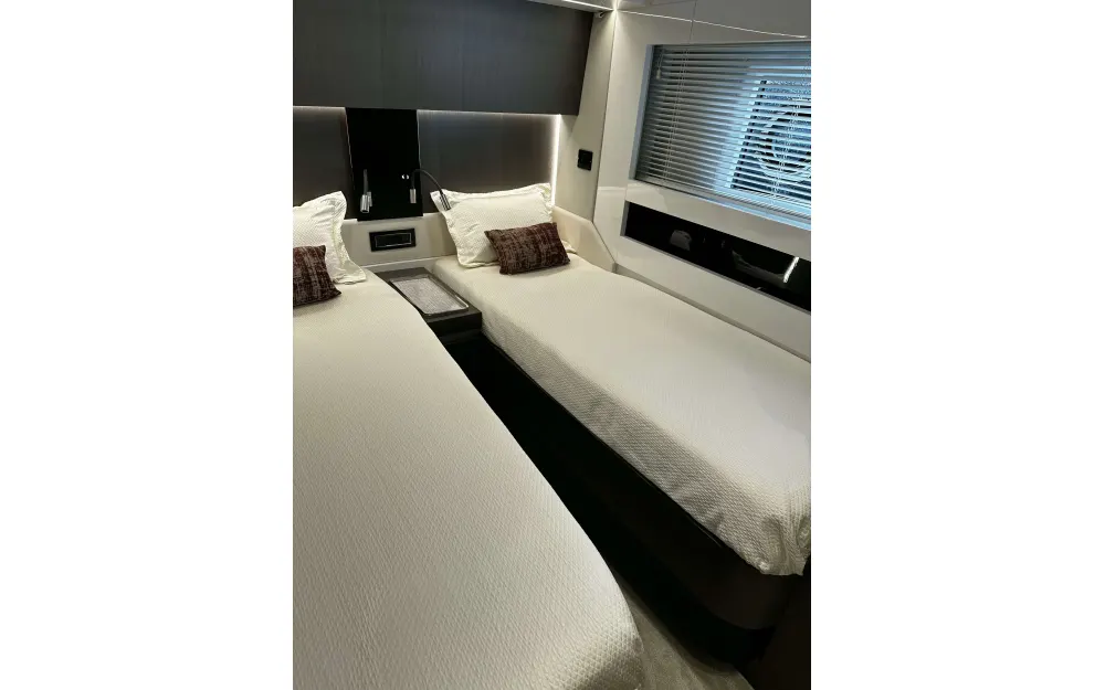 slider 29 Azimut  S7