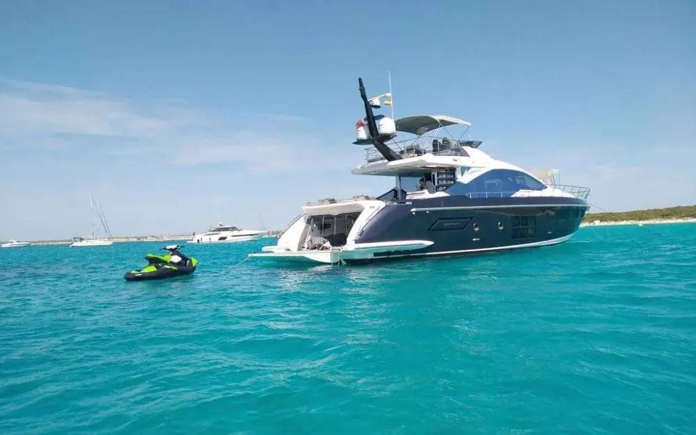 slider 44 Azimut  S7