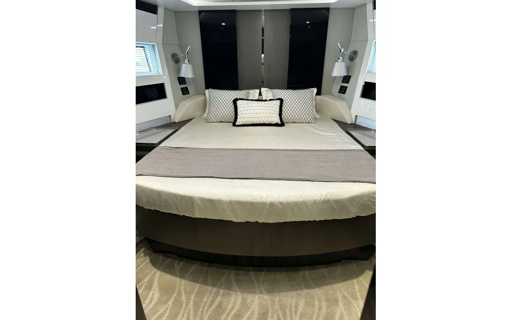 slider 6 Azimut  S7