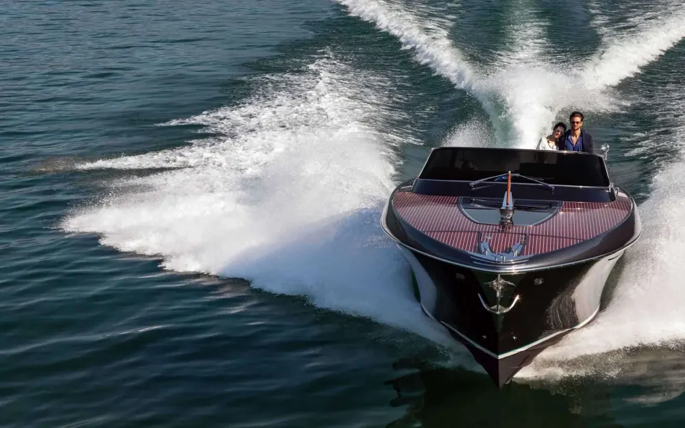 slider 16 Riva  38 Bravo