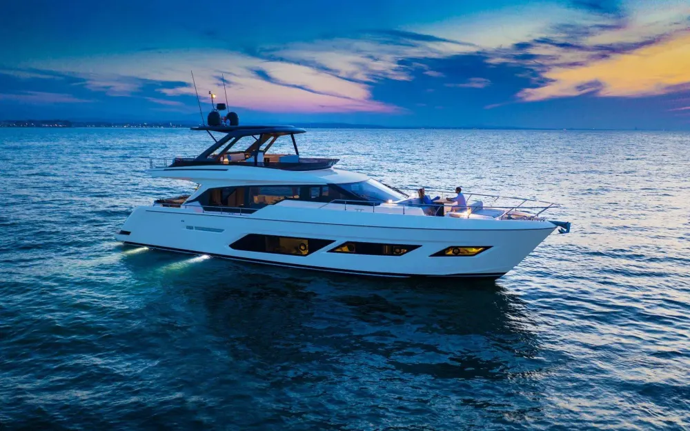slider 0 Ferretti  720