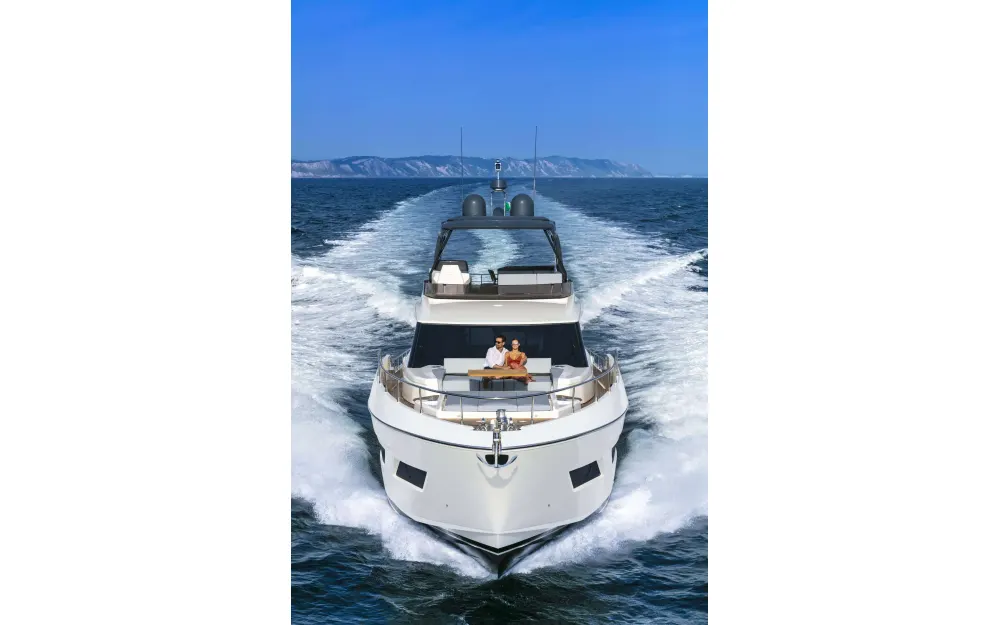 slider 9 Ferretti  720