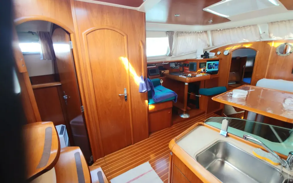 slider 12 Jeanneau Sun Odyssey 40 DS