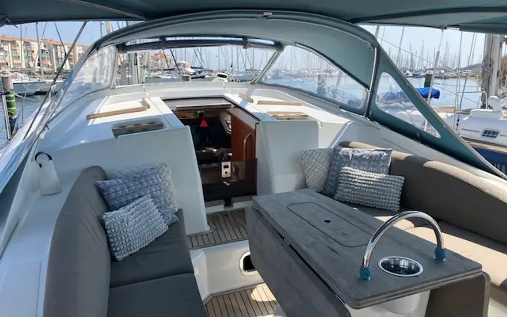 slider 11 Wauquiez Pilot Saloon 55