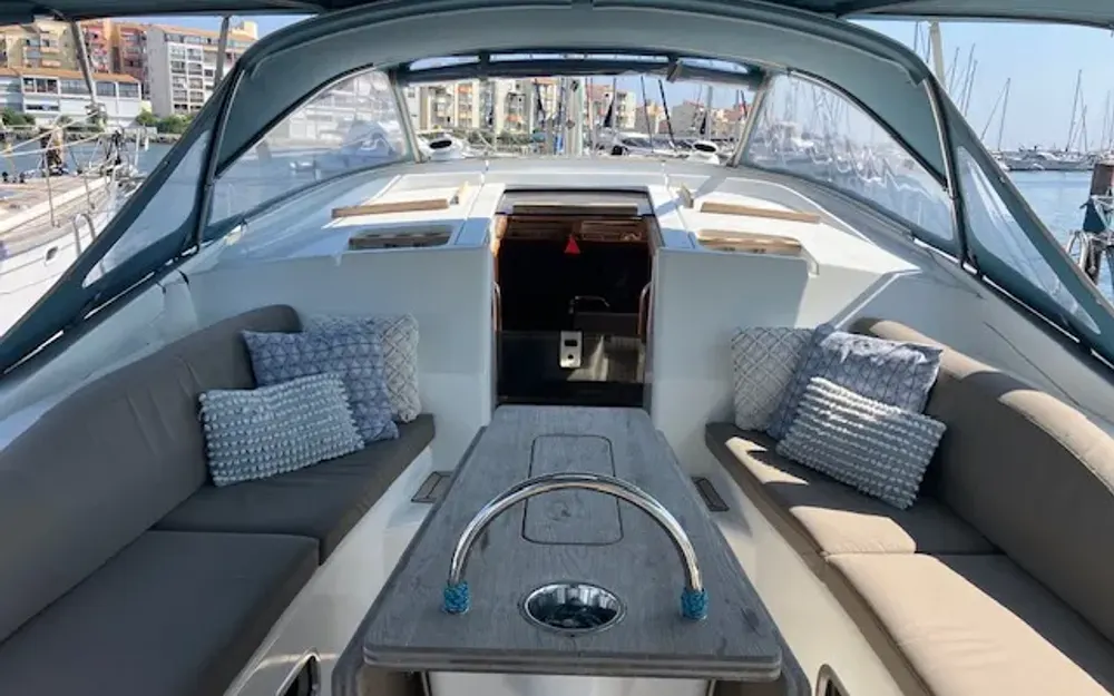 slider 12 Wauquiez Pilot Saloon 55