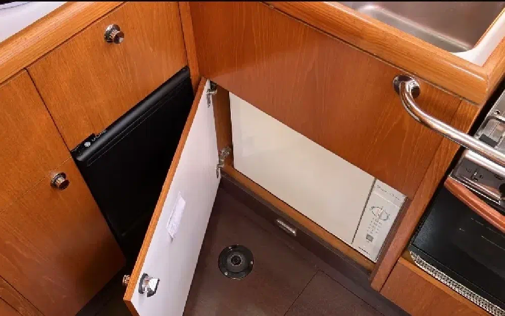 slider 16 Wauquiez Pilot Saloon 55