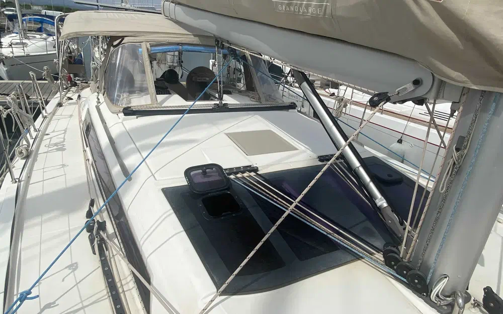 slider 17 Dufour 430