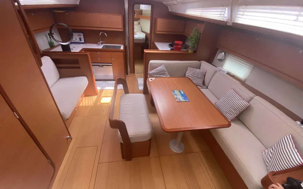 slider 3 Dufour  430Grand Large