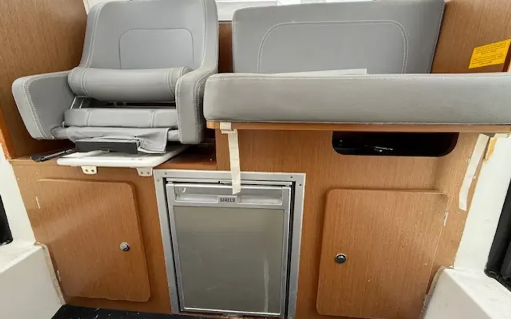 slider 8 Beneteau Barracuda 7