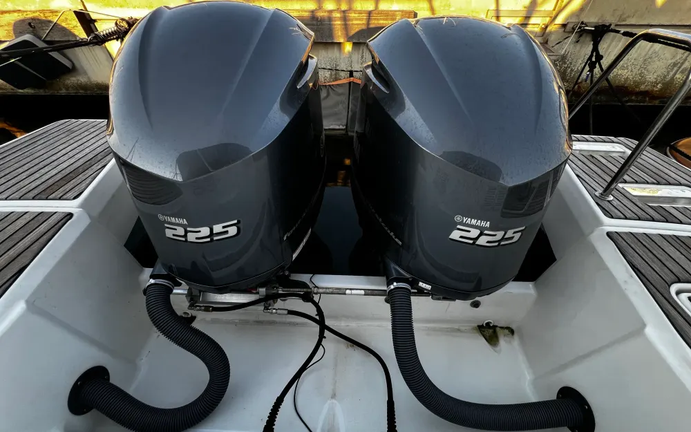 slider 31 Jeanneau Cap Camarat 9.0 WA