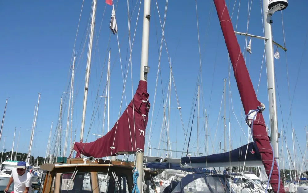 slider 6 Siltala Yachts Nauticat 33