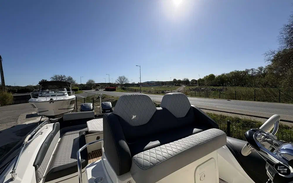 slider 13 Nuova Jolly Prince 38 CC