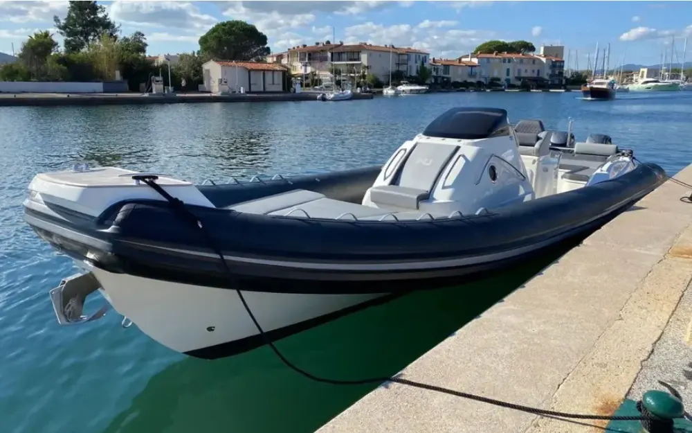 slider 1 Nuova Jolly Prince 38 CC