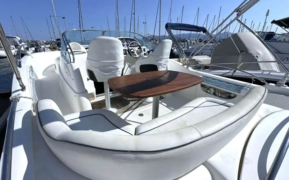 slider 5 Rio  850 Day Cruiser