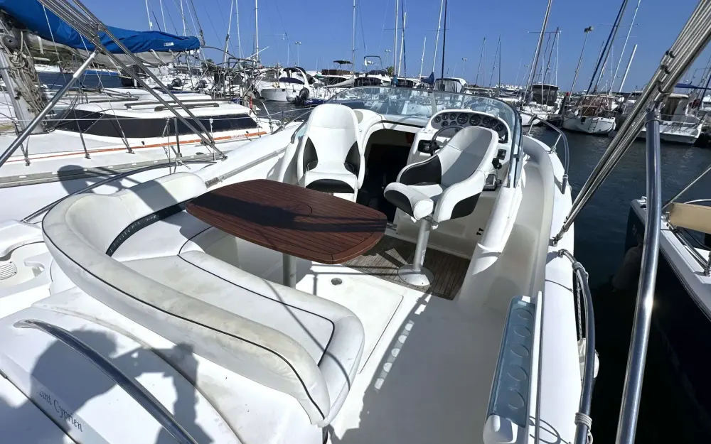 slider 6 Rio  850 Day Cruiser
