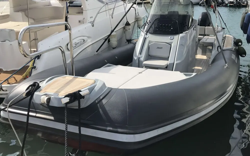 slider 2 Joker Boat Clubman 30
