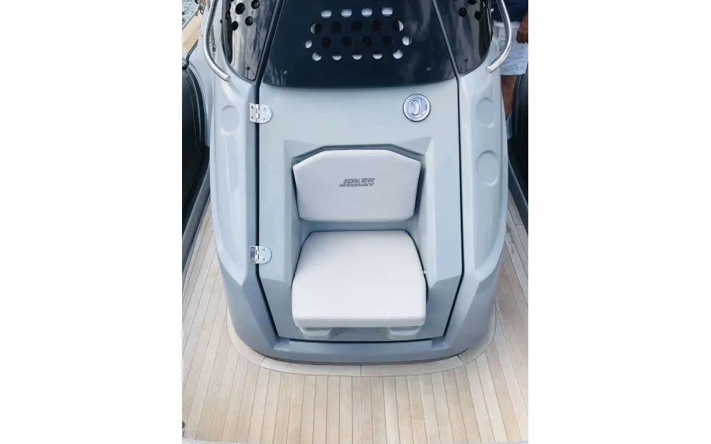 slider 3 Joker Boat Clubman 30