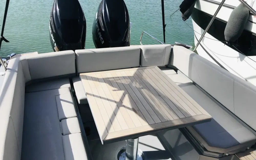 slider 8 Joker Boat Clubman 30