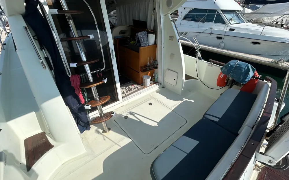 slider 12 ST Boats  34 Cruiser Fly