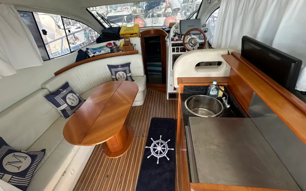 slider 15 ST Boats  34 Cruiser Fly