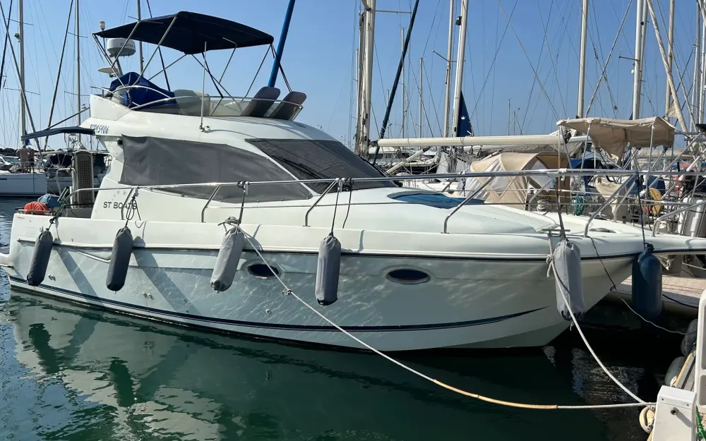 slider 1 ST Boats  34 Cruiser Fly