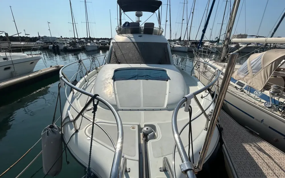 slider 4 ST Boats  34 Cruiser Fly
