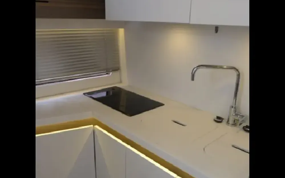 slider 22 Beneteau Gran Turismo 45