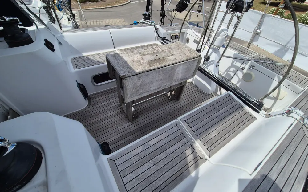 slider 12 Grand Soleil  43