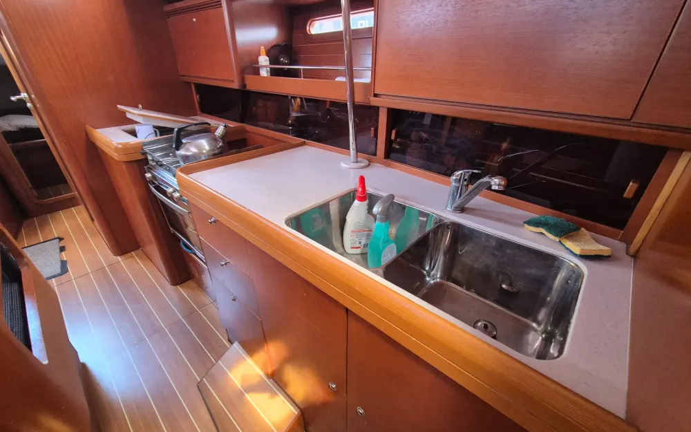 slider 8 Grand Soleil  43