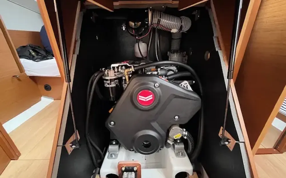 slider 18 Jeanneau Sun Odyssey 380