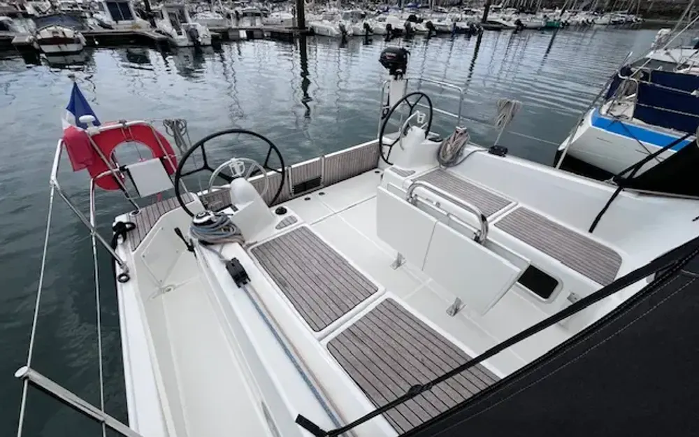 slider 4 Jeanneau Sun Odyssey 380