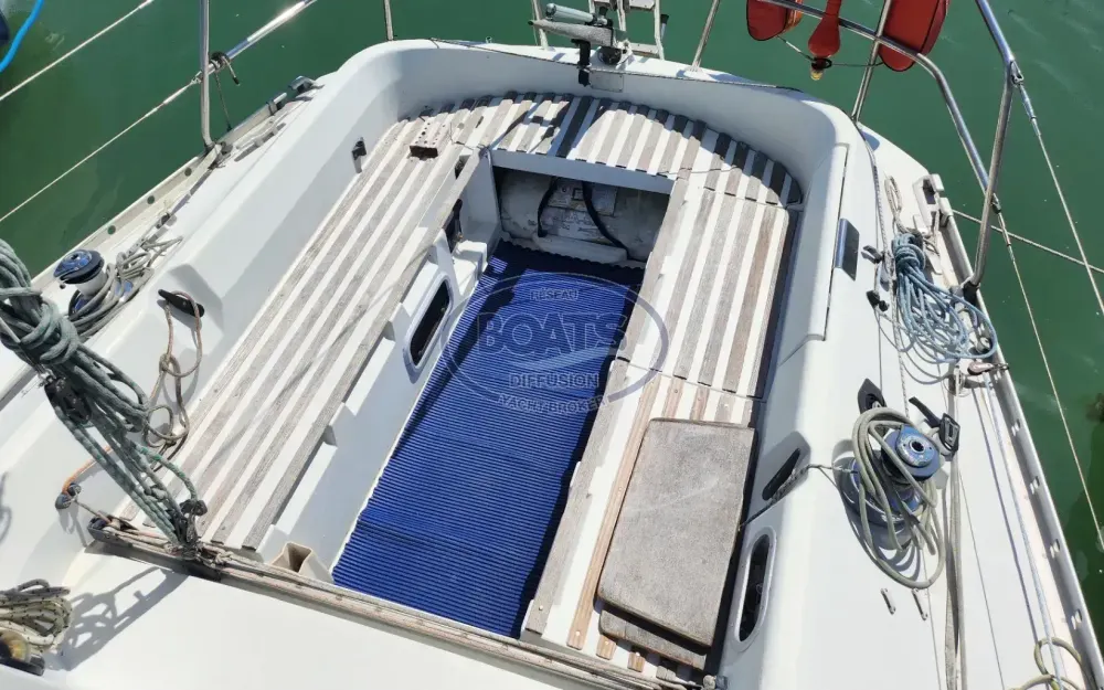 slider 1 Beneteau First 325