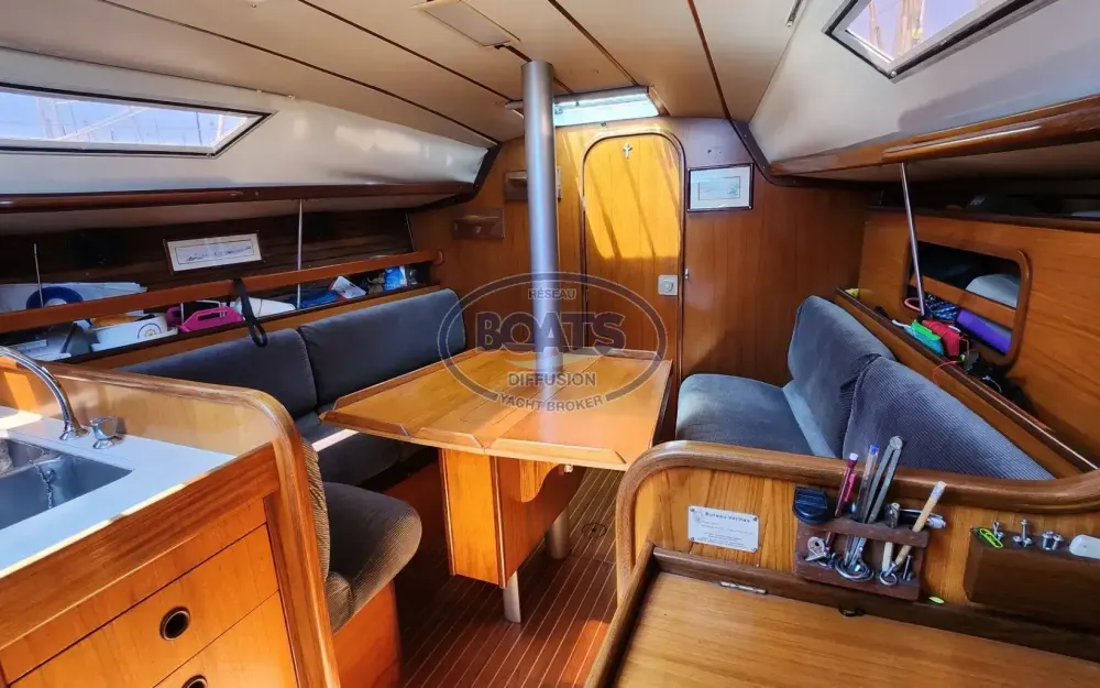 slider 5 Beneteau First 325