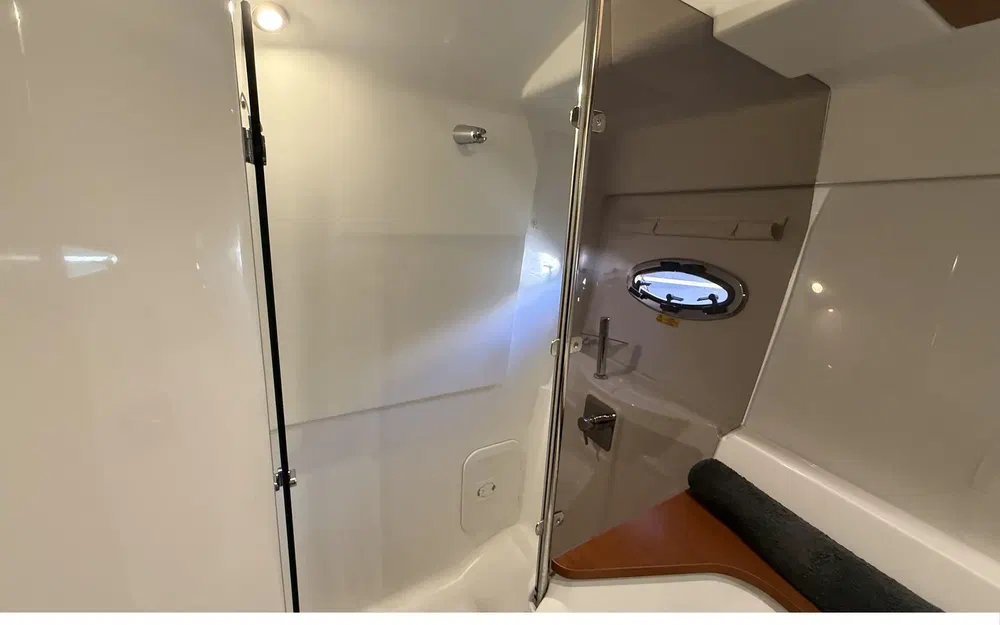 slider 22 Beneteau Antares 42