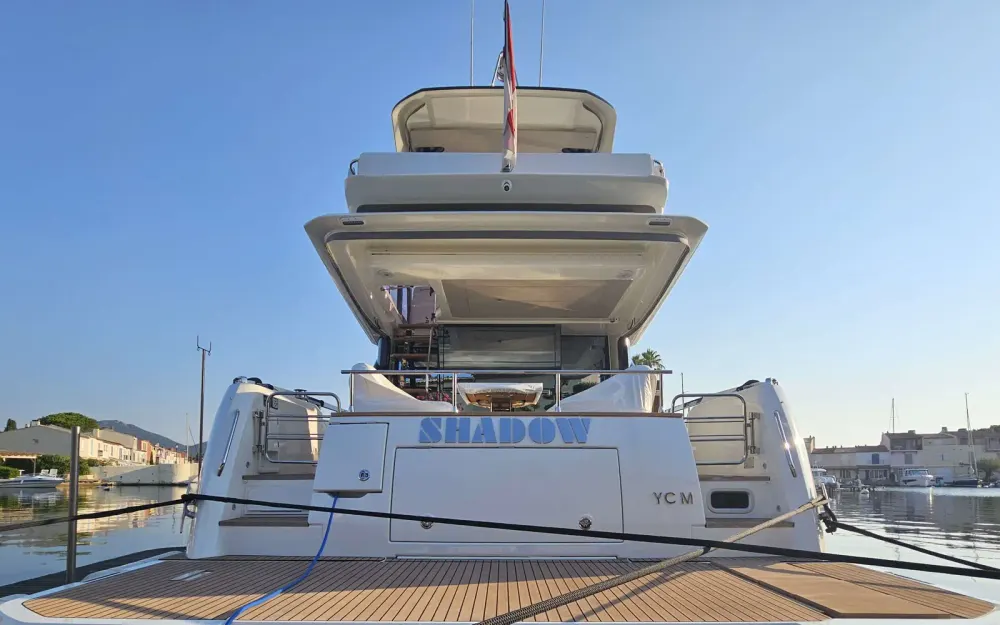 slider 3 Prestige Yachts F4.9