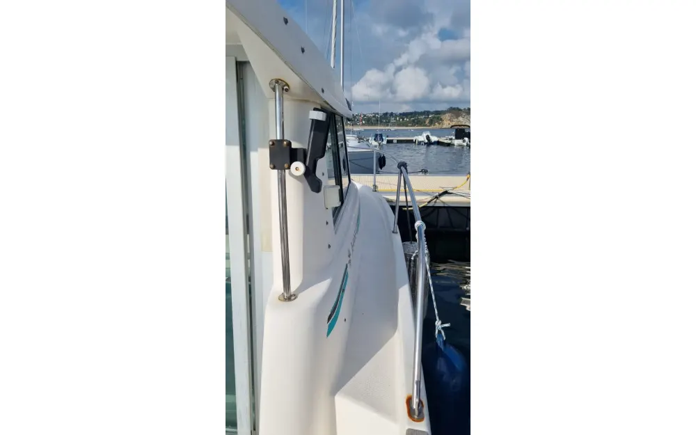 slider 12 Jeanneau Merry Fisher 695