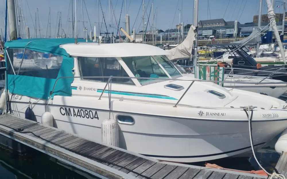 slider 1 Jeanneau Merry Fisher 695