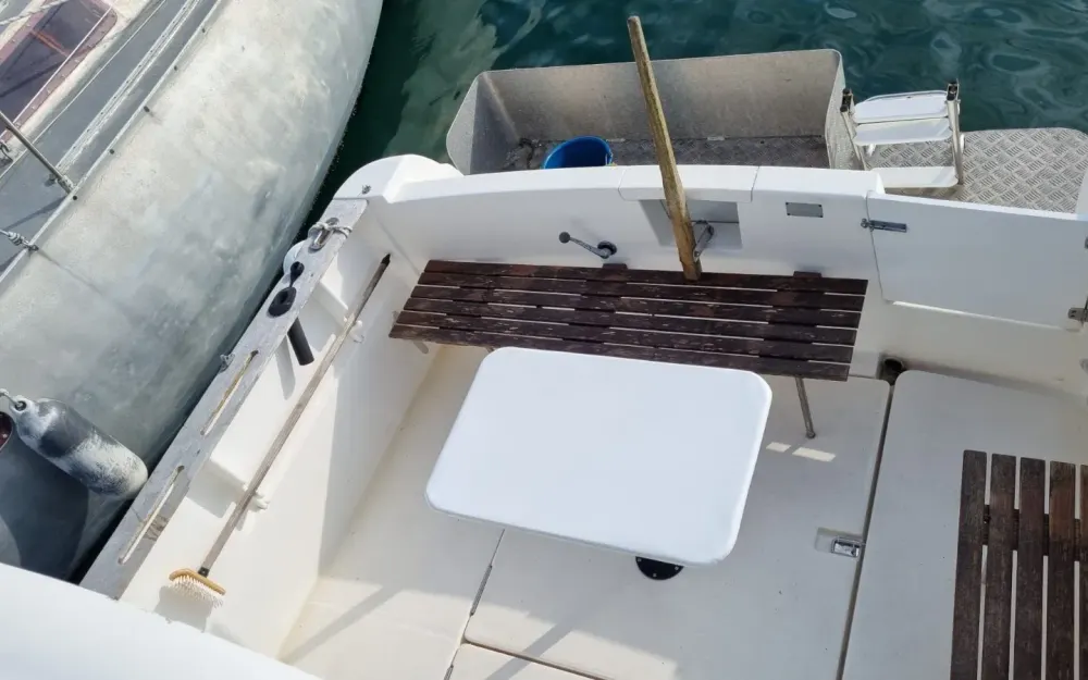slider 7 Jeanneau Merry Fisher 695
