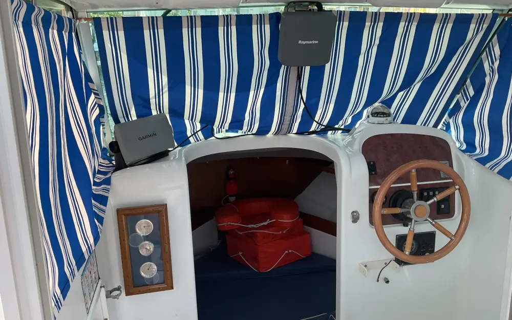 slider 14 Jeanneau Merry Fisher 635