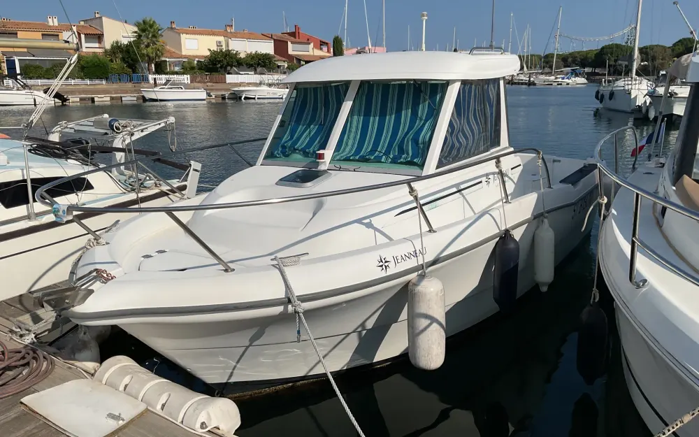 slider 1 Jeanneau Merry Fisher 635