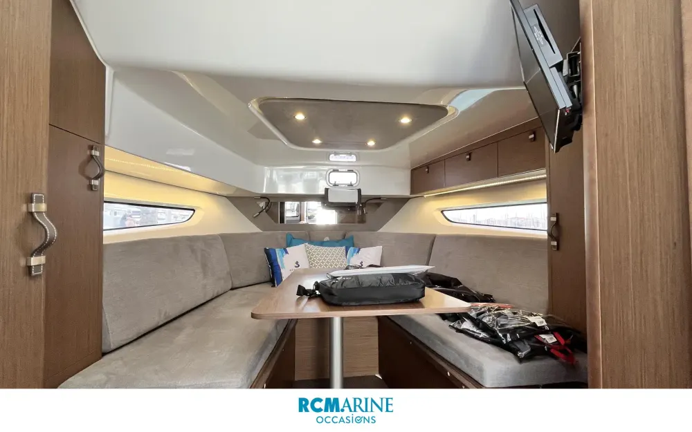 slider 18 Beneteau Flyer 10