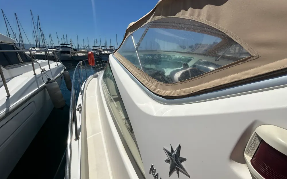 slider 9 Jeanneau Prestige 34
