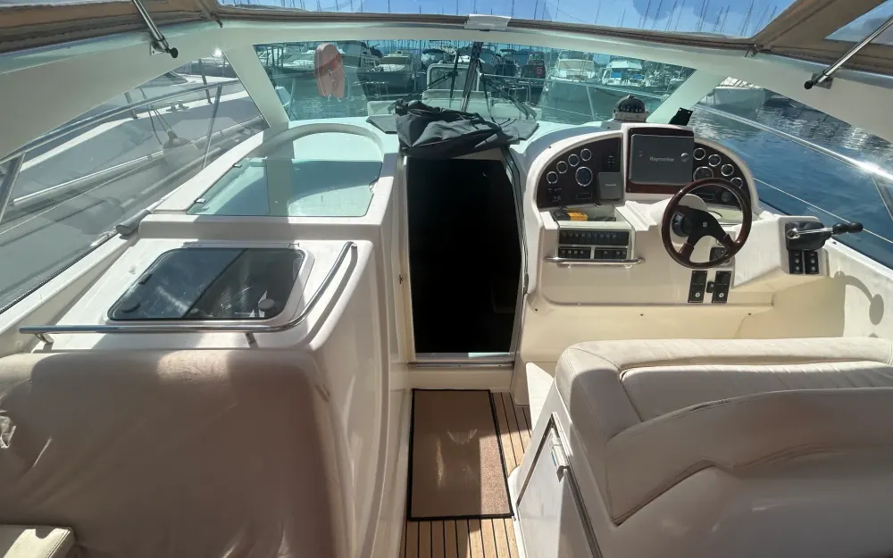 slider 7 Jeanneau Prestige 34
