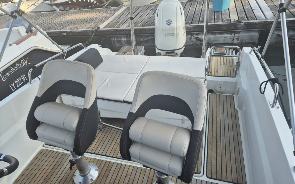 slider 5 Beneteau Flyer 6.6 SPACEdeck