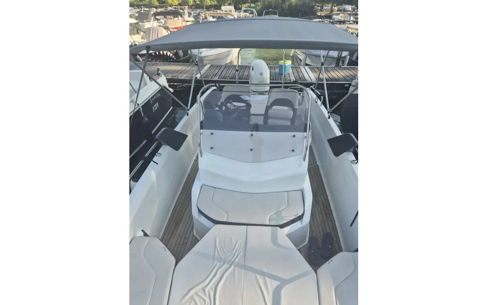 slider 7 Beneteau Flyer 6.6 SPACEdeck