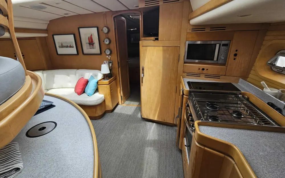 slider 3 Wauquiez Pilot Saloon 60