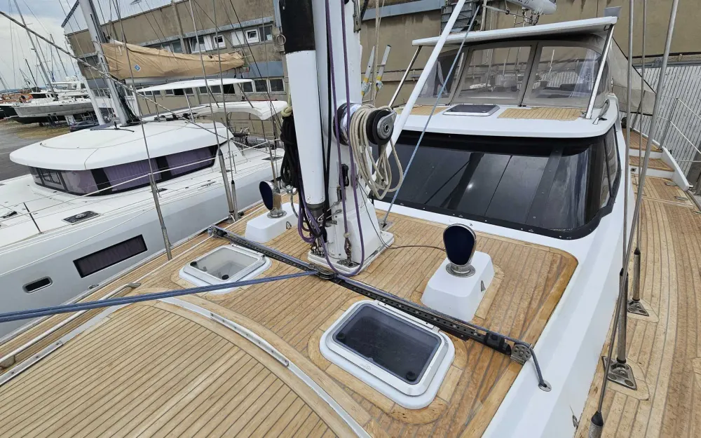 slider 4 Wauquiez Pilot Saloon 60