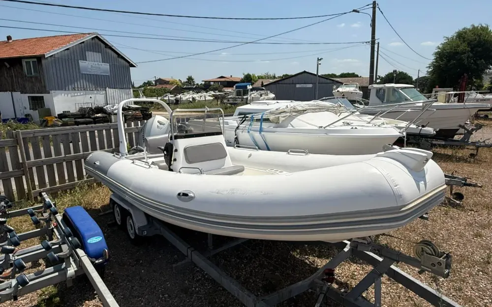 slider 7 Zodiac Medline 650